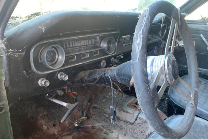 Kaphat még új esélyt ez az öreg, elhagyott Mustang? 6