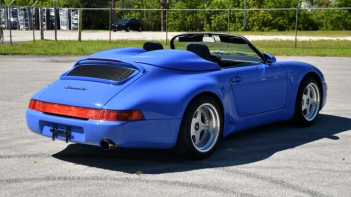 Eladó a ’90-es évek egyik legkülöncebb Porsche 911-ese 2