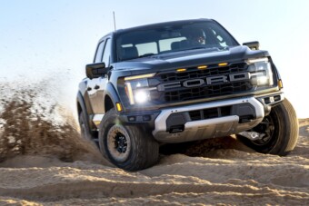 Nem volt még ilyen erős a Ford szuperpick-upja