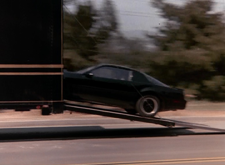 Hogy az ördögbe csinálták meg ezt a trükköt a Knight Rider sorozatban? 2 | Vezess Hogy az ördögbe csinálták meg ezt a trükköt a Knight Rider sorozatban? 2