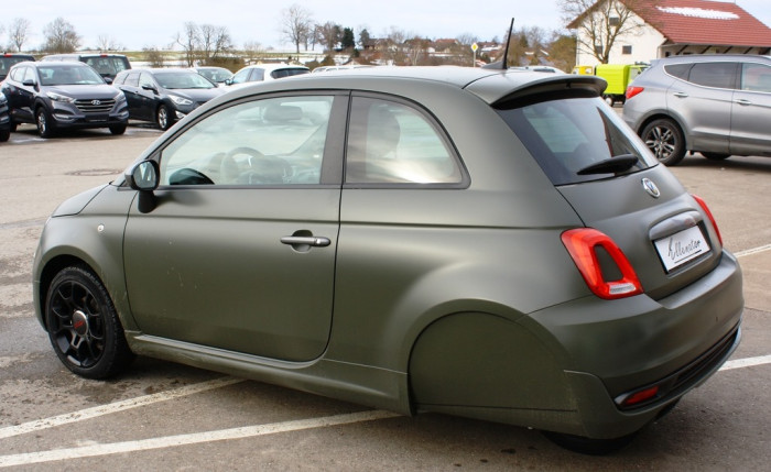 Ezért láthatsz furcsa autókat Németországban hátul hiányzó kerékkel 1