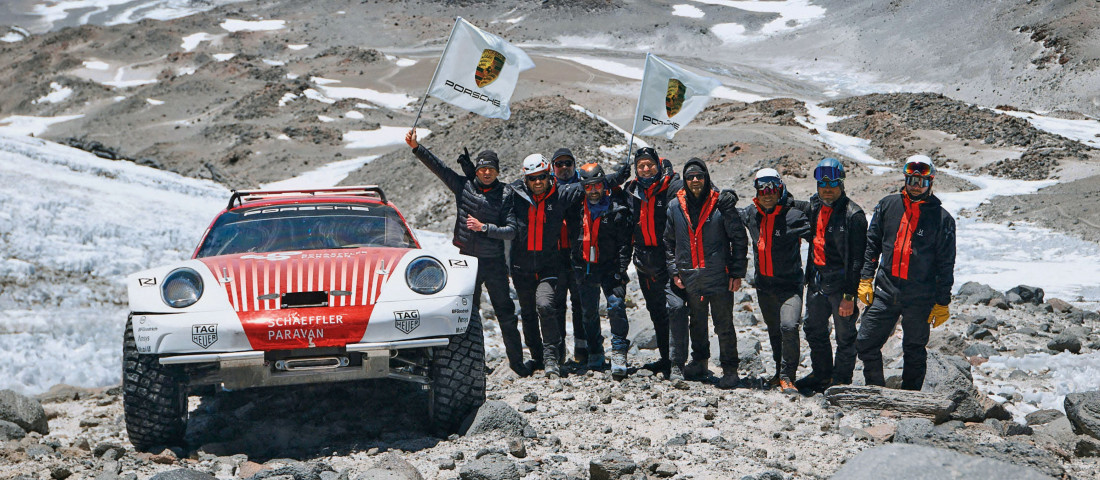 Extrém rekordot döntöttek meg egy arra alkalmatlan autóval