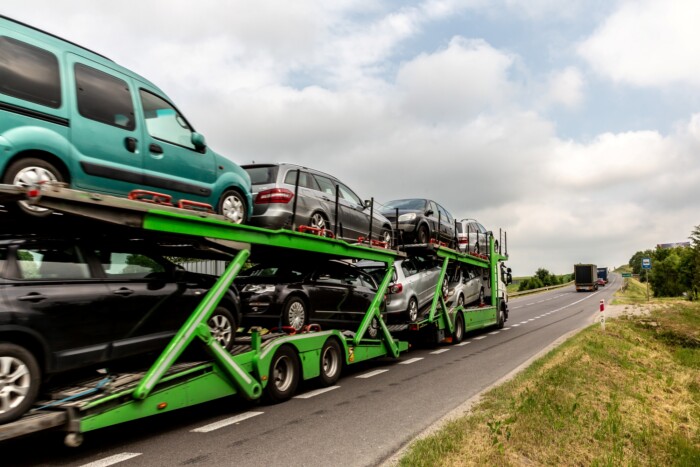 Döbbenet, hány ittas sofőr autóját ajándékozták el