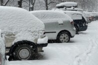 Bójákkal kergeti őrületbe a szomszédjait a megszállott parkolóhely-bitorló 1