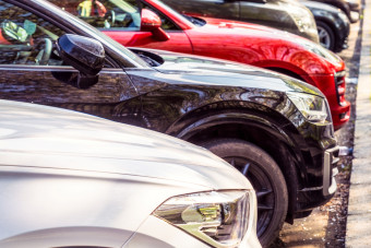 Keményen fellépnek a járdára parkolókkal szemben ebben az országban