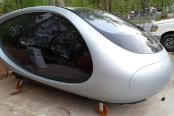 Roncstelepen bukkantak rá egy futurisztikus Mercedes-tanulmányra