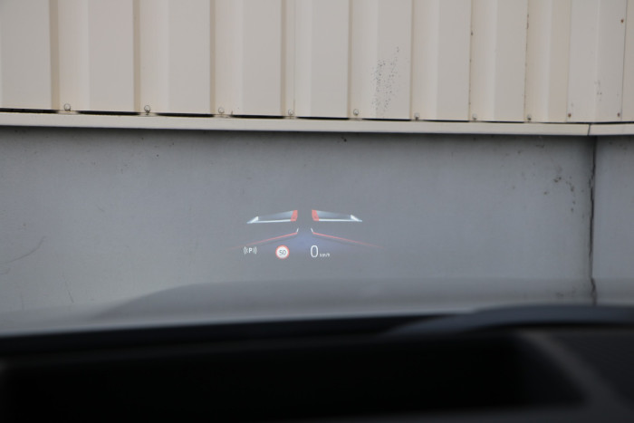 Ennél a BMW-nél a belépő szint is bőven elég 14