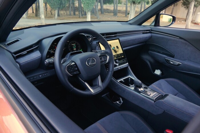 Ha nem csillagrombolót akarsz, ez a SUV tetszeni fog 16 | Vezess Ha nem csillagrombolót akarsz, ez a SUV tetszeni fog 16