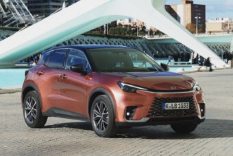 Ha nem csillagrombolót akarsz, ez a SUV tetszeni fog