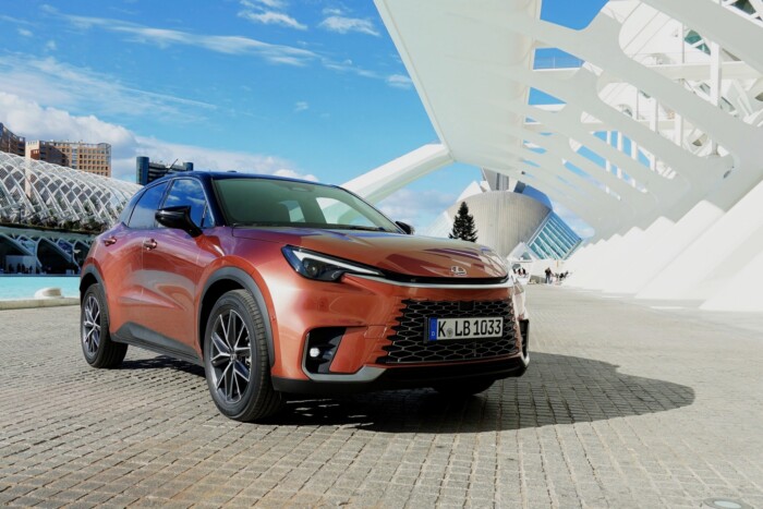 Ha nem csillagrombolót akarsz, ez a SUV tetszeni fog 15 | Vezess Ha nem csillagrombolót akarsz, ez a SUV tetszeni fog 15