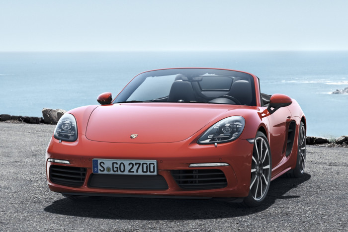 Kifogott rajtuk a kézi váltó, nem tudták ellopni a Porschét 2 | Vezess Kifogott rajtuk a kézi váltó, nem tudták ellopni a Porschét 2