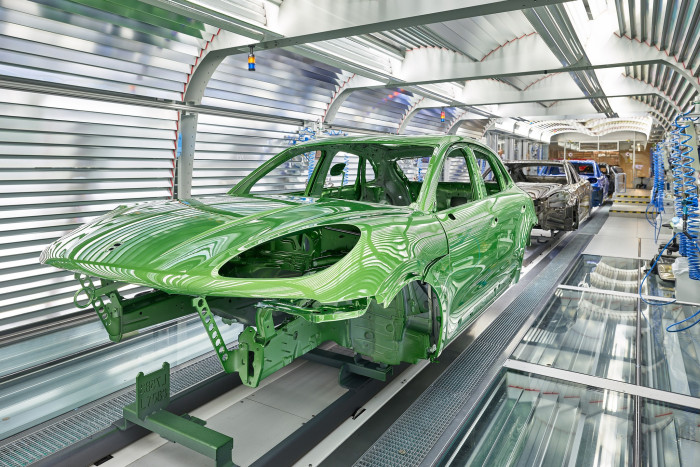 Ért a magyar szóból az új Porsche Macan 17 | Vezess Ért a magyar szóból az új Porsche Macan 17