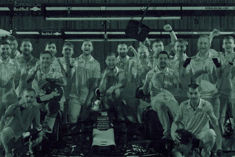 F1: Kerékcsere sötétben három másodperc alatt? Megcsinálták!