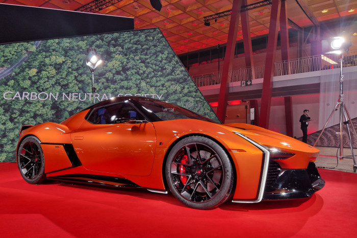 Bitang sportkocsit fejleszt a Toyota