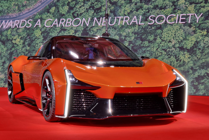 Bitang sportkocsit fejleszt a Toyota 10