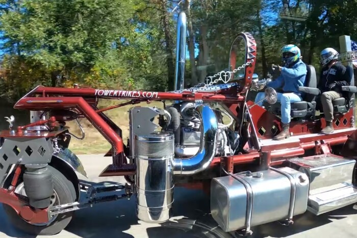 Öt tonnás szörny született a motor-kamion házasságból