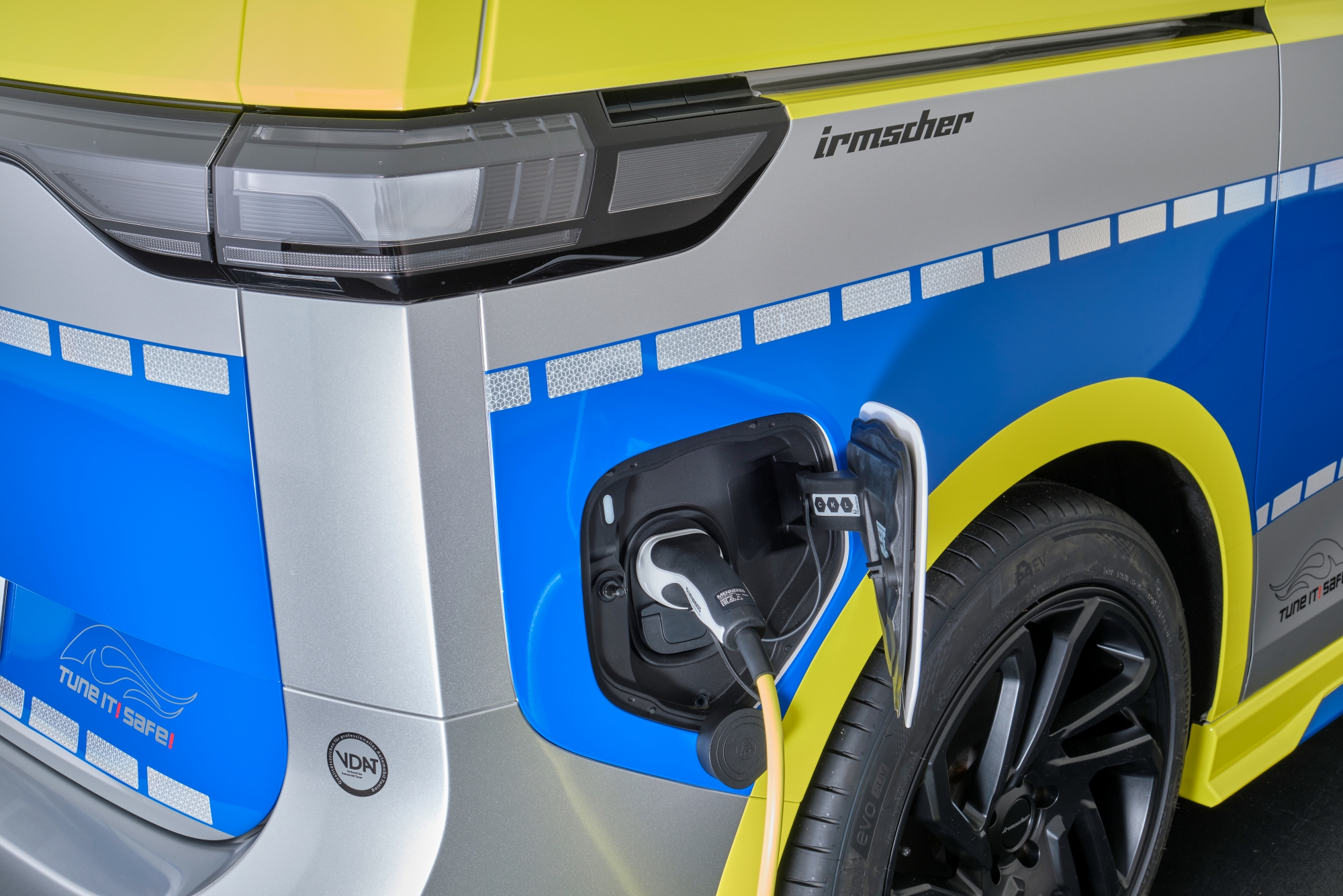 The seized electric bus is another big throw for the German police