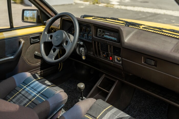 Mintha még 1985-ben lennénk, annyira patika ez az öreg Opel 7