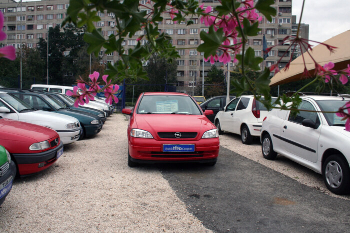 Milyen autót vegyek 1 millió forintból? 10