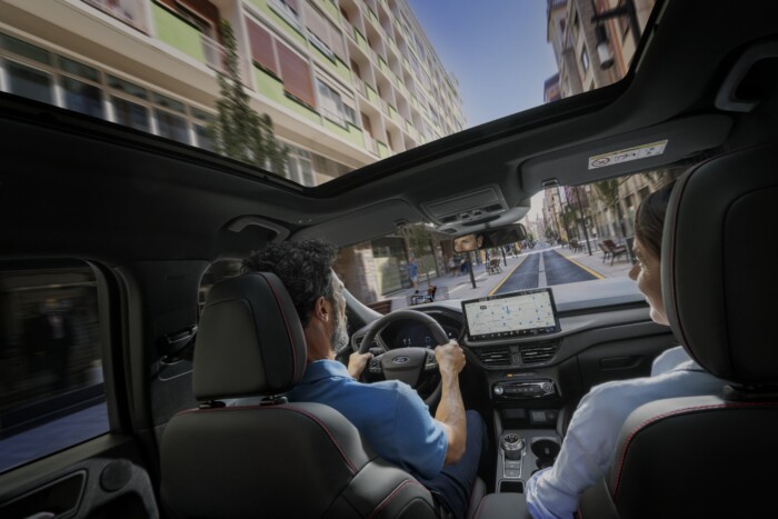 Helyetted óvatos az új Ford 9