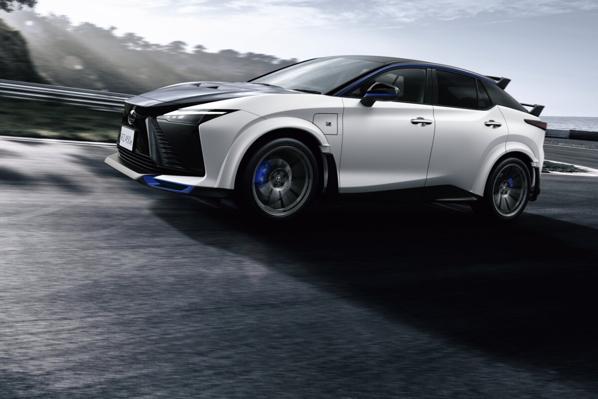 Lexus RZ450e F rendimiento deportivo