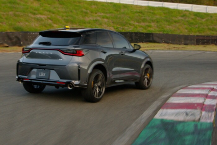 Prémium kisterepjáró versenymotorral 8