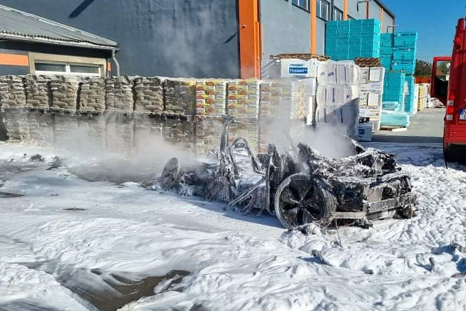 5 jótanács, ha kigyullad az elektromos autód
