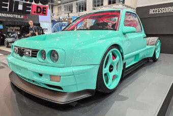 Platós Golf V10-es motorral jöhet?