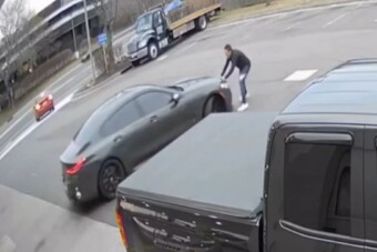 A tulaj csak pislogott, amikor ellopták mellőle a BMW-t