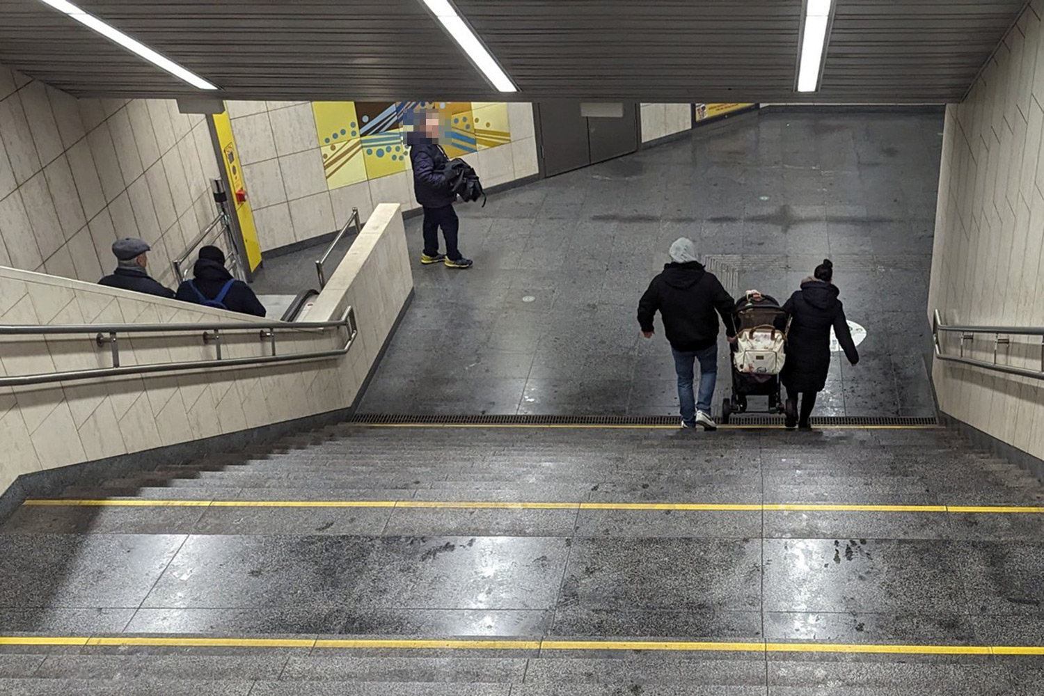 Kerekesszékkel a metróban. Sima ügy, vagy rémálom? 4