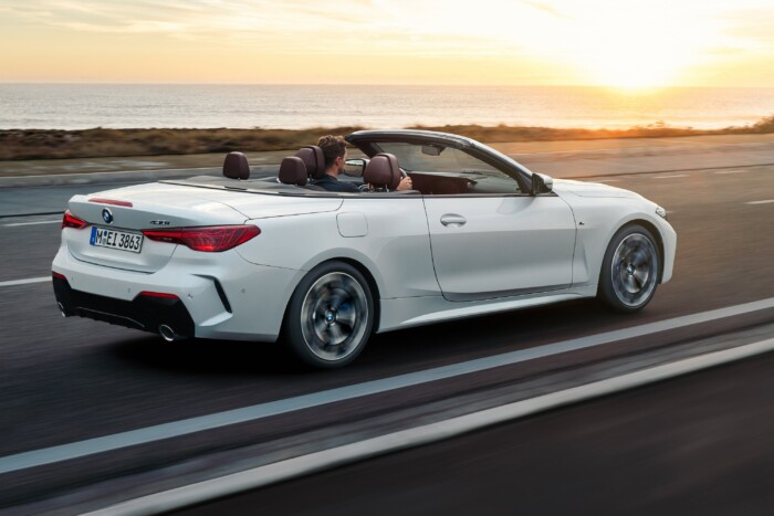 Kevesebb gomb, több fény vár az új BMW-ben 9