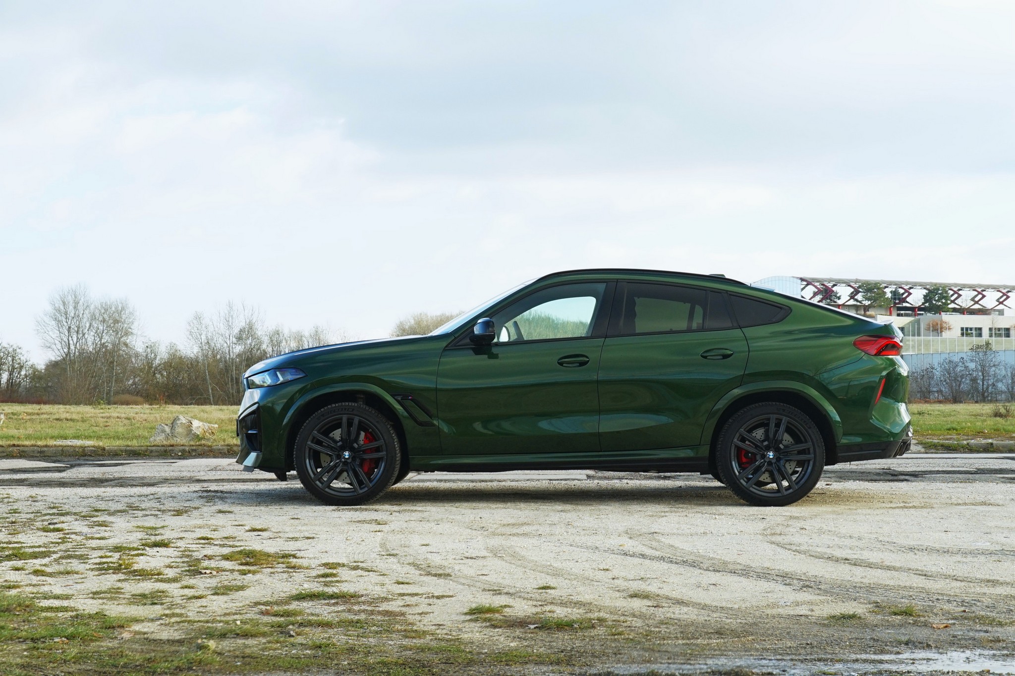 Erőszakos cselekménynek minősül – BMW X6 M 19