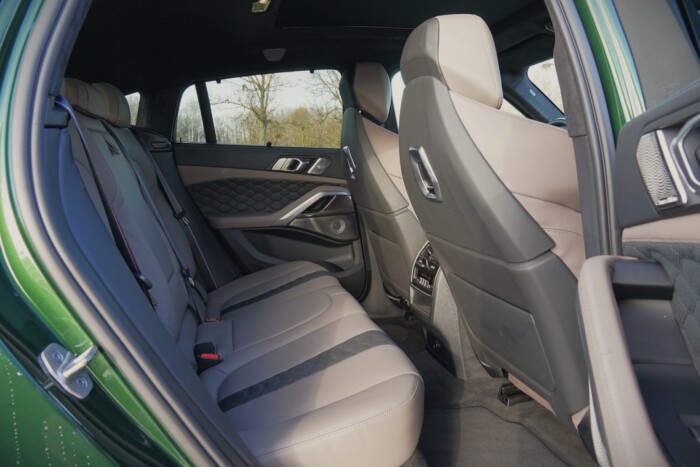 Erőszakos cselekménynek minősül – BMW X6 M 11