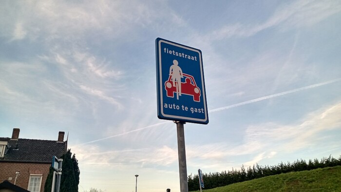 Ezeken az utakon már vendég az autós, főszereplő a bringás 1