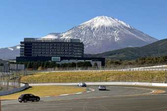 Sportkocsikat ad a szálloda a vendégek alá