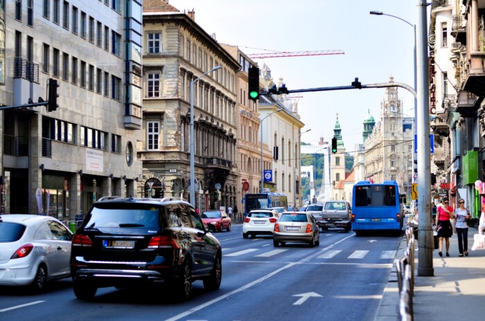 Idegőrlő a pesti dugó? Létezik rosszabb is