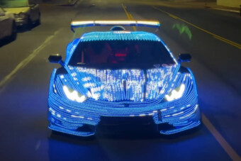 A szemed kiég, de most szó szerint: 30 000 LED került egy Lambóra