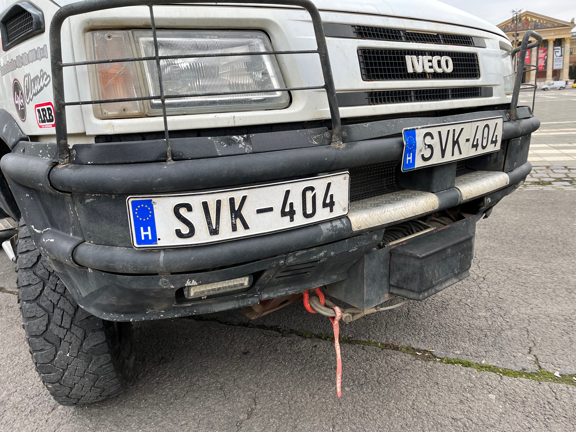 Kamurendszámmal eladó a világjáró magyar terepjáró 14