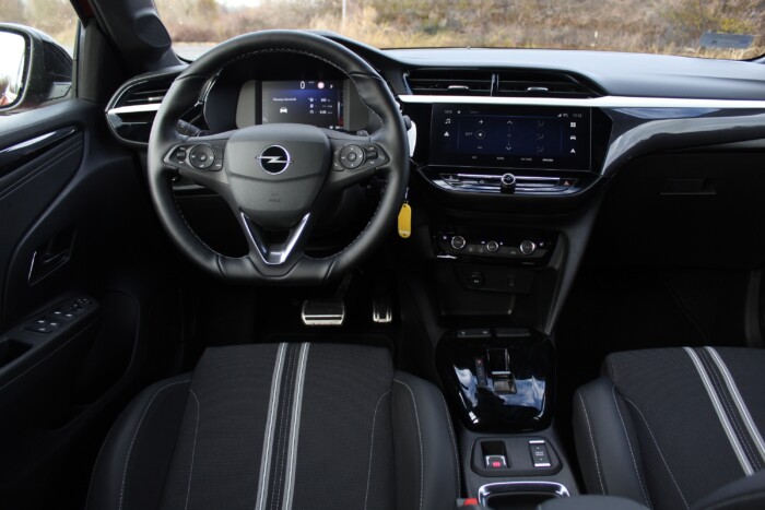 Megúszós lett a megújult Corsa 10 | Vezess Megúszós lett a megújult Corsa 10