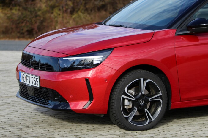 Megúszós lett a megújult Corsa 9 | Vezess Megúszós lett a megújult Corsa 9