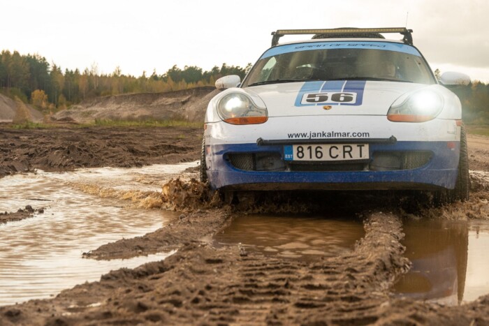 Tanyára költöznél sok pénzből? Mutatjuk az autódat! 6