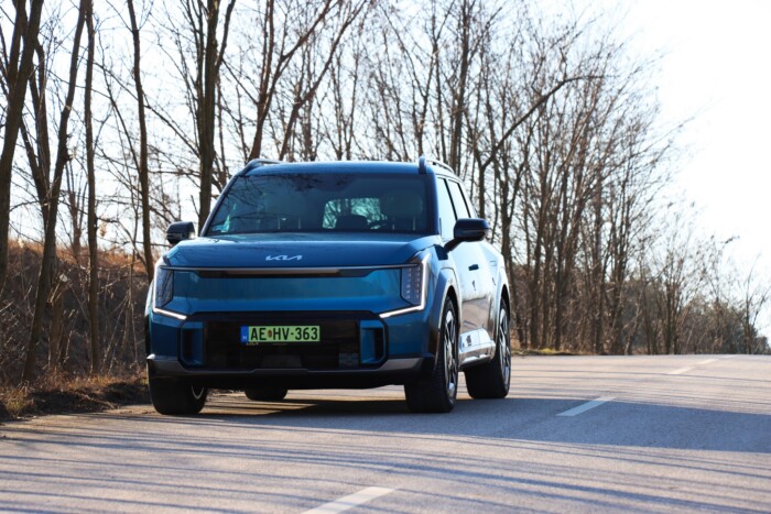 Óriás játékautó 30 millióért érdekel? 18