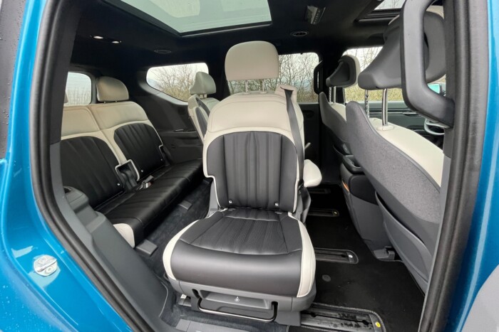 Óriás játékautó 30 millióért érdekel? 9