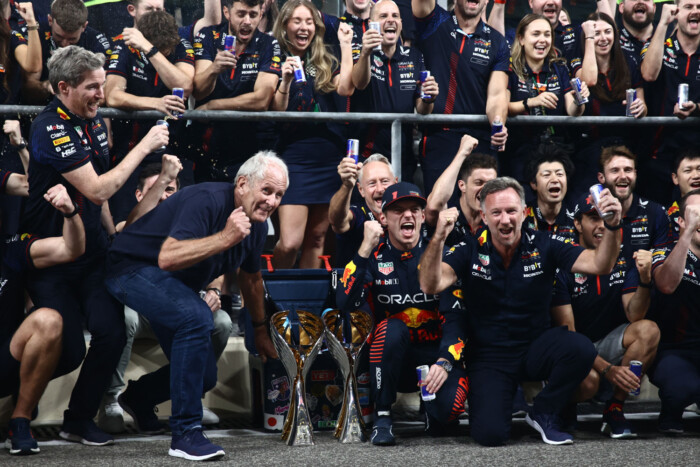 F1: Eldőlt a Red Bull-vezér sorsa