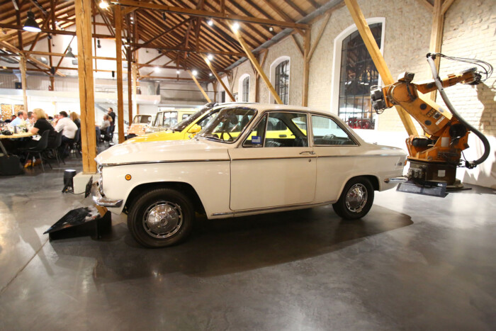 Ilyen buszt még az Ikarus sem gyártott 8 Ilyen buszt még az Ikarus sem gyártott 8