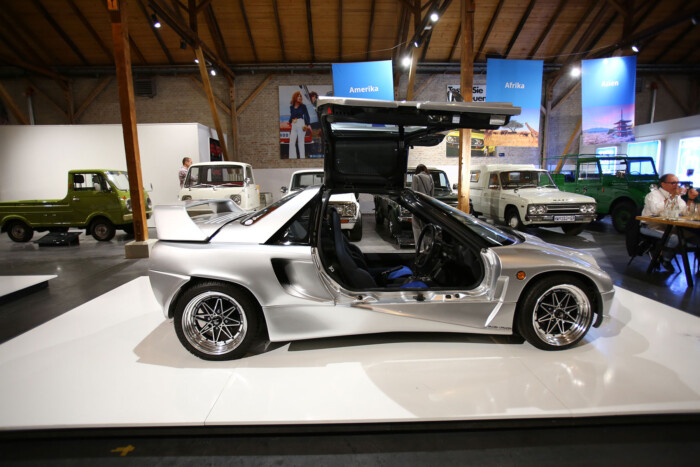 Ilyen buszt még az Ikarus sem gyártott 14 Ilyen buszt még az Ikarus sem gyártott 14