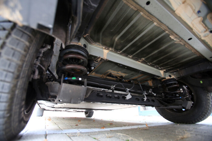 Nem túl drága egy Mercedes futárkodni? 12