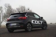 Így lehet közel 10 milliót elkölteni egy kisautóra – Mitsubishi Colt 33