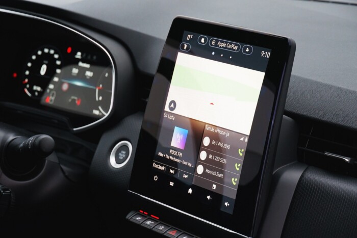 Így lehet közel 10 milliót elkölteni egy kisautóra – Mitsubishi Colt 12