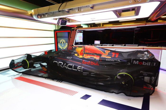 F1: Ingyen is beülnének Perez helyére a pilóták